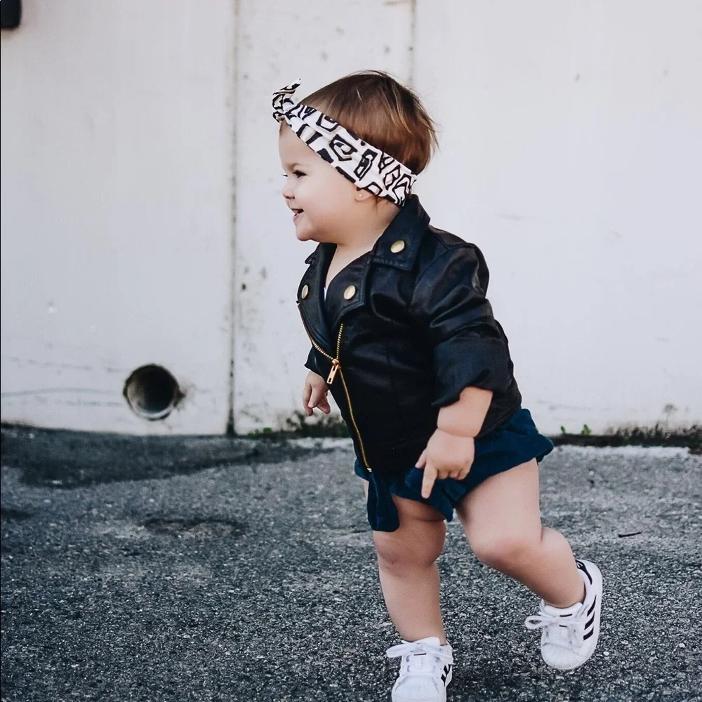 Kids Black faux leather Unisex jackets - Picture 3 of 8